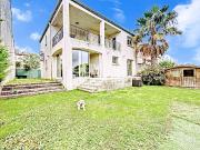 Maison 6 pièces 195 m²