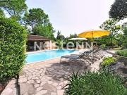 Maison 6 pièces 195 m²