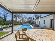 Maison 6 pièces 196 m²