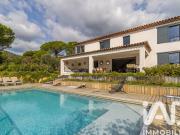 Maison 6 pièces 198 m²