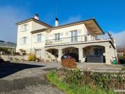 Maison 6 pièces 198 m²