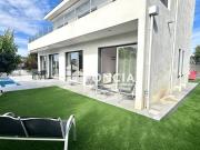 Maison 6 pièces 200 m²