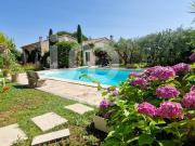 Maison 6 pièces 205 m²