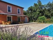 Maison 6 pièces 206 m² Maison 6 pièces 206 m²