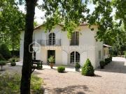 Maison 6 pièces 206 m² Maison 6 pièces 206 m²