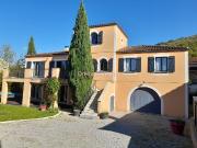 Maison 6 pièces 208 m²