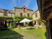 Maison 8 pièces 210 m²