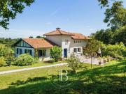 Maison 6 pièces 210 m²