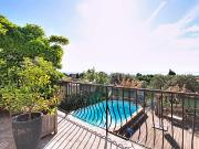 Maison 6 pièces 210 m²