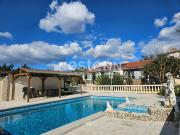 Maison 6 pièces 212 m²