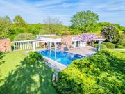 Maison 6 pièces 215 m²