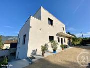 Maison 6 pièces 215 m²