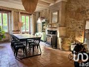 Maison 6 pièces 217 m²