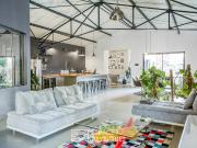 Maison 6 pièces 221 m²