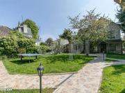 Maison 6 pièces 219 m²