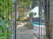 Maison 6 pièces 220 m²