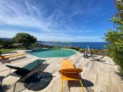 Maison 6 pièces 220 m²