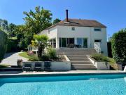 Maison 6 pièces 221 m²