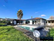 Maison 6 pièces 222 m²