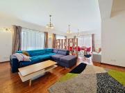 Maison 6 pièces 223 m²