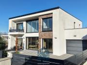 Maison 6 pièces 224 m²