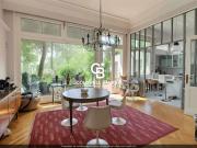 Maison 6 pièces 225 m²