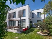 Maison 6 pièces 228 m²