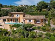 Maison 6 pièces 230 m²