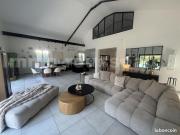 Maison 6 pièces 230 m²