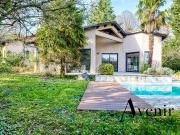 Maison 6 pièces 230 m²