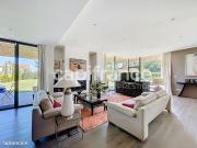 Maison 6 pièces 232 m²