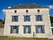 Maison 6 pièces 232 m²