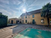 Maison 6 pièces 233 m²