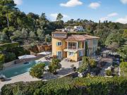 Maison 6 pièces 234 m²