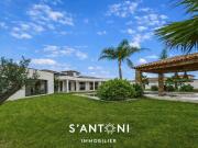 Maison 6 pièces 235 m²