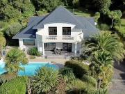 Maison 6 pièces 240 m²