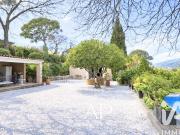 Maison 6 pièces 240 m²