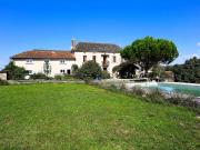 Maison 6 pièces 240 m²