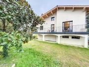 Maison 6 pièces 240 m²