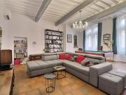 Maison 6 pièces 240 m²