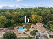 Maison 6 pièces 240 m²