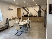 Maison 6 pièces 240 m²