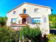 Maison 6 pièces 240 m²