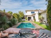 Maison 6 pièces 240 m²