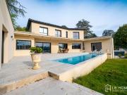 Maison 6 pièces 240 m²