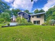 Maison 6 pièces 240 m²