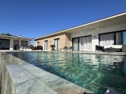 Maison 6 pièces 240 m²