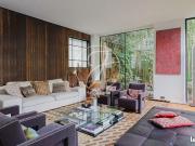 Maison 6 pièces 242 m²