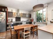 Maison 6 pièces 245 m²