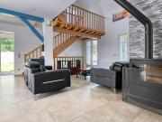 Maison 6 pièces 245 m²